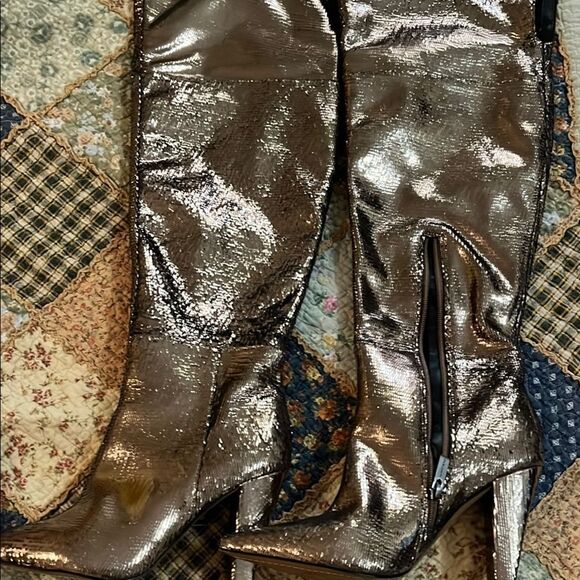 Vince camuto gold sequin boots - Picture 1 of 4
